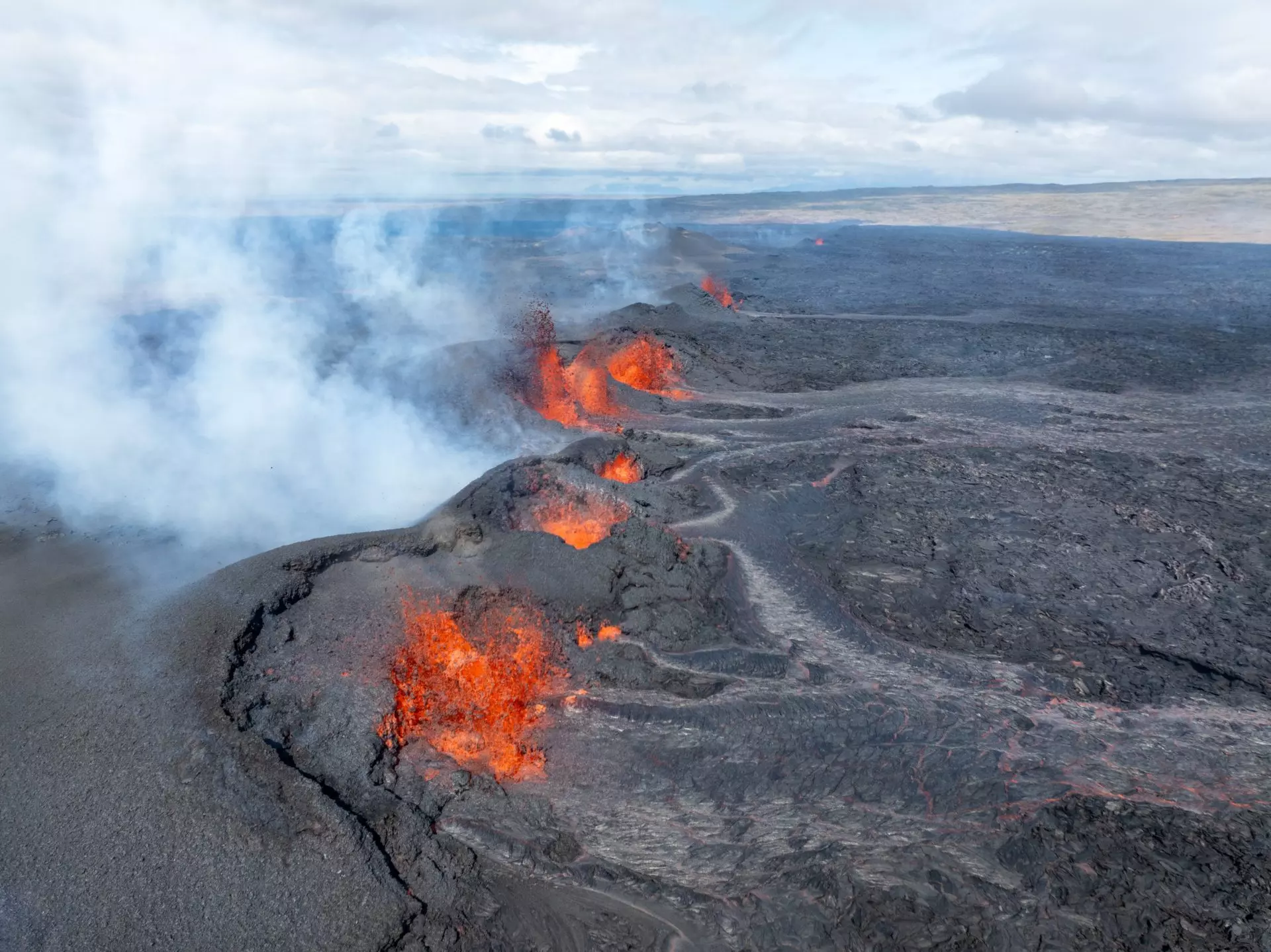 La actividad volcánica en Islandia disminuye notablemente: ¿El fin de la erupción?