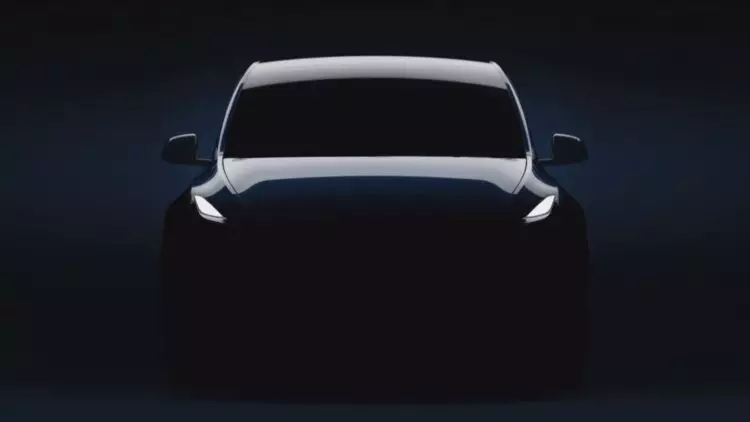 Tesla Desvela el Model Y L: Un Desafío Directo a la Supremacía de BYD en el Mercado Eléctrico