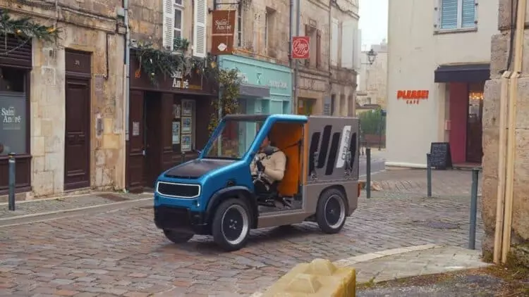 Revolución Francesa en el Transporte Urbano: El Vehículo de Carga Propulsado por Esfuerzo Humano Desafía a los Gigantes Eléctricos