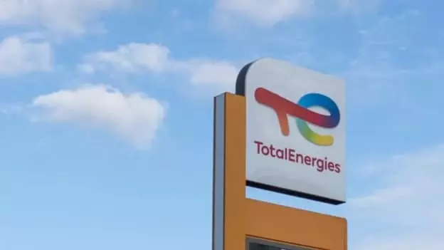 TotalEnergies y el 'Greenwashing': Un Debate sobre Sostenibilidad y Negocio