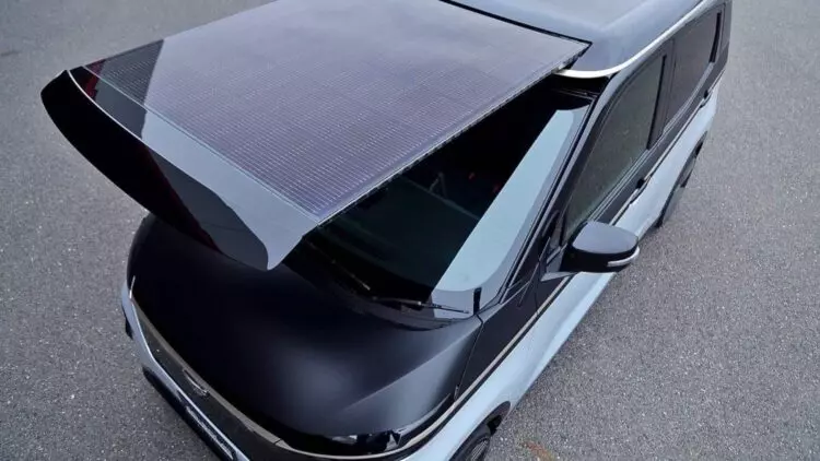 Revolución Solar: El Vehículo Eléctrico de Nissan Que Promete Autonomía Ilimitada