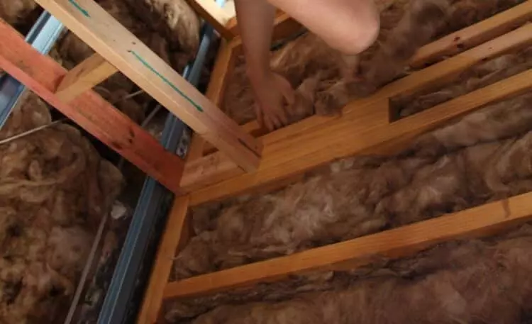 Aislamiento Gratuito del Hogar: Oportunidad o Engaño en el Contexto de los Certificados de Ahorro Energético (CAE)