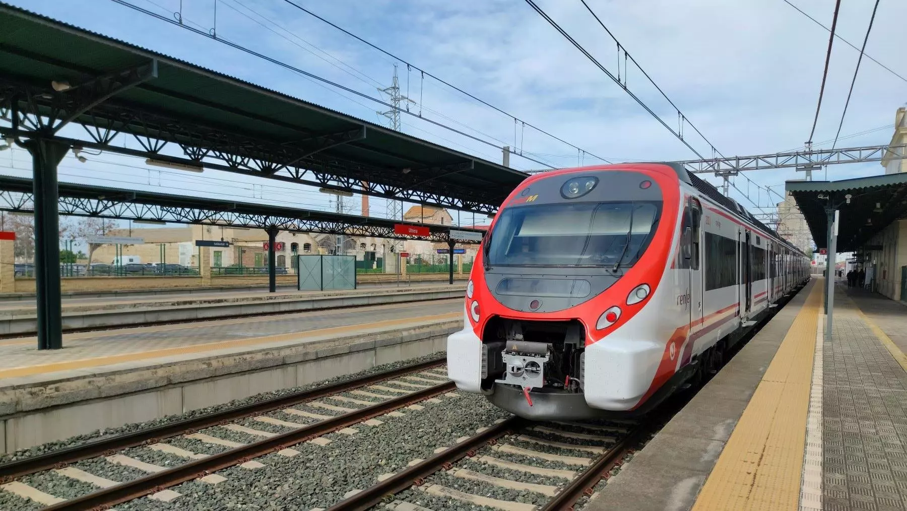 Euskadi Busca Extender el Abono de Transporte Único a sus Servicios Ferroviarios Locales