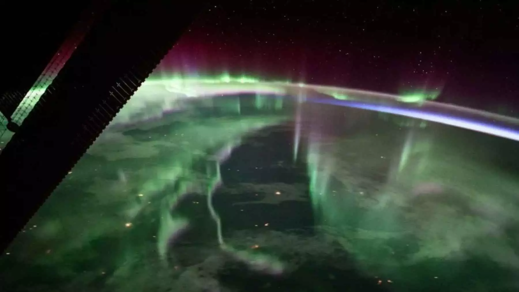 El Polo Norte Magnético de la Tierra se Desplaza Hacia Siberia: Un Fenómeno Geofísico de Interés Global