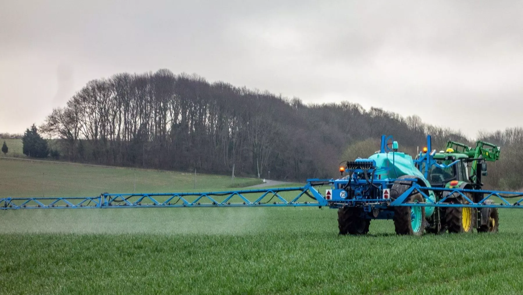 Eurostat Cuestiona las Afirmaciones de la UE Sobre la Reducción de Pesticidas