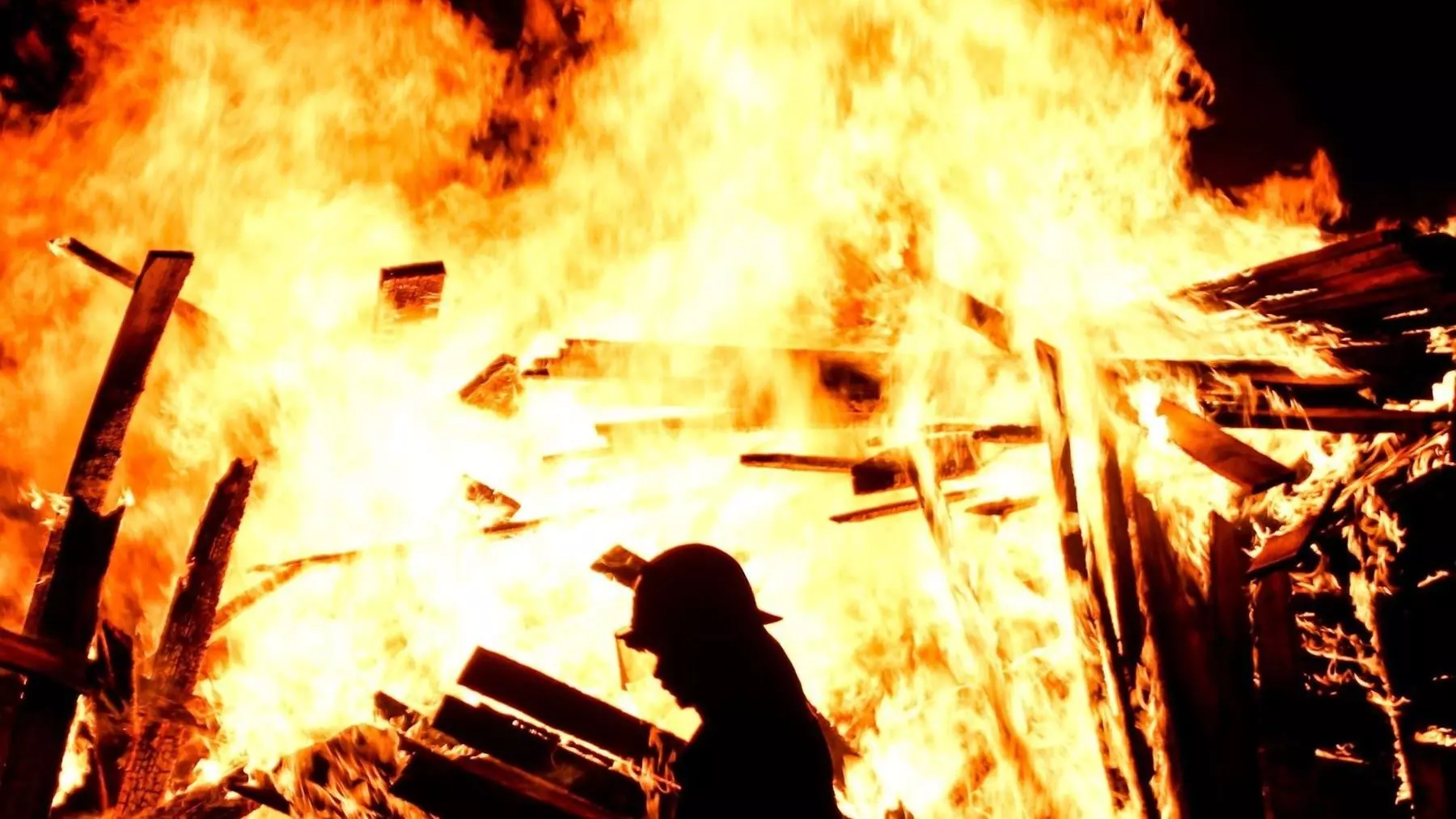 Europa en llamas: Incendios forestales baten récord histórico en 2025, superando el millón de hectáreas