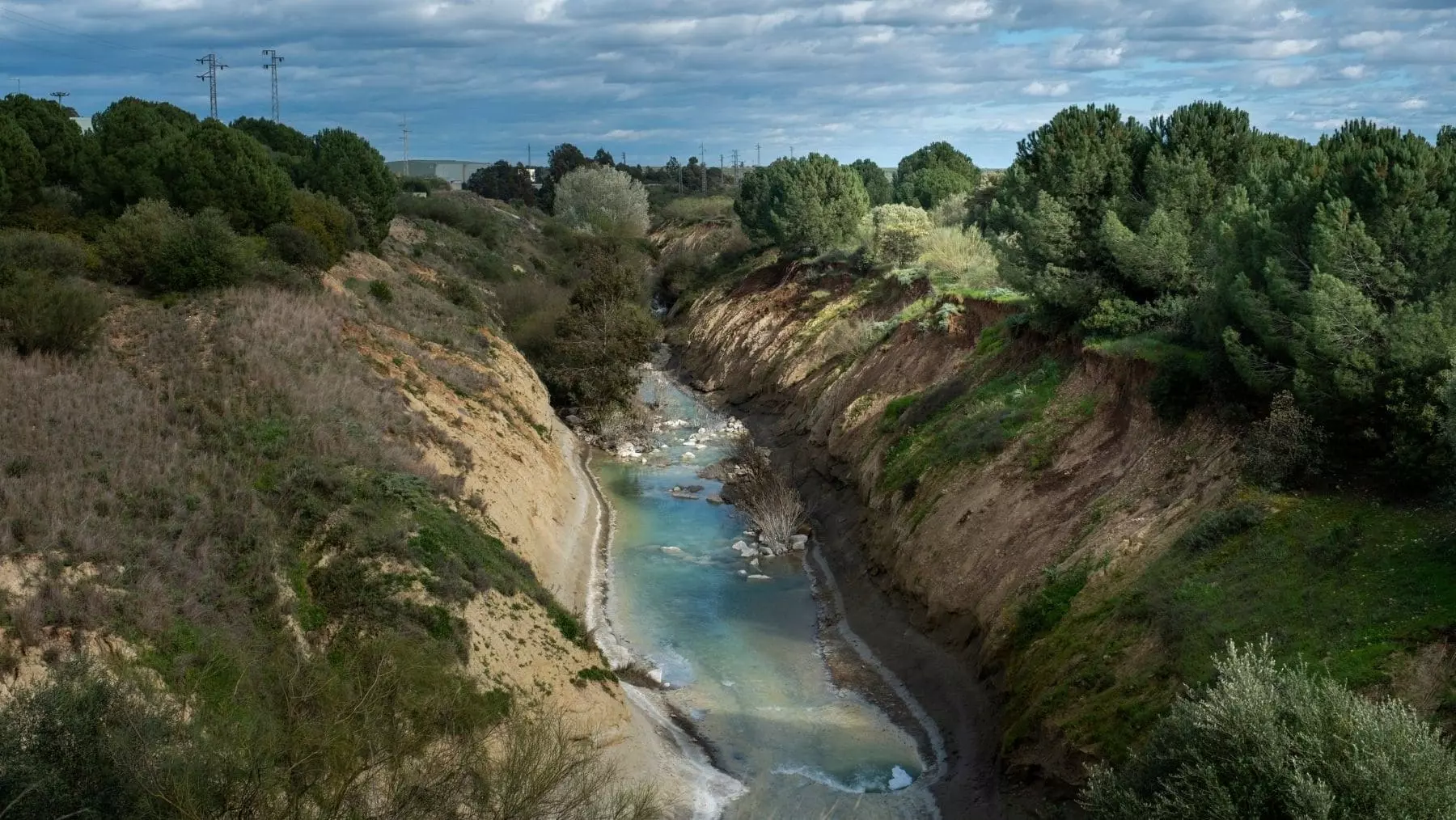 Greenpeace Alerta sobre la Peligrosa Reanudación Minera en Aznalcóllar y su Impacto en el Guadalquivir