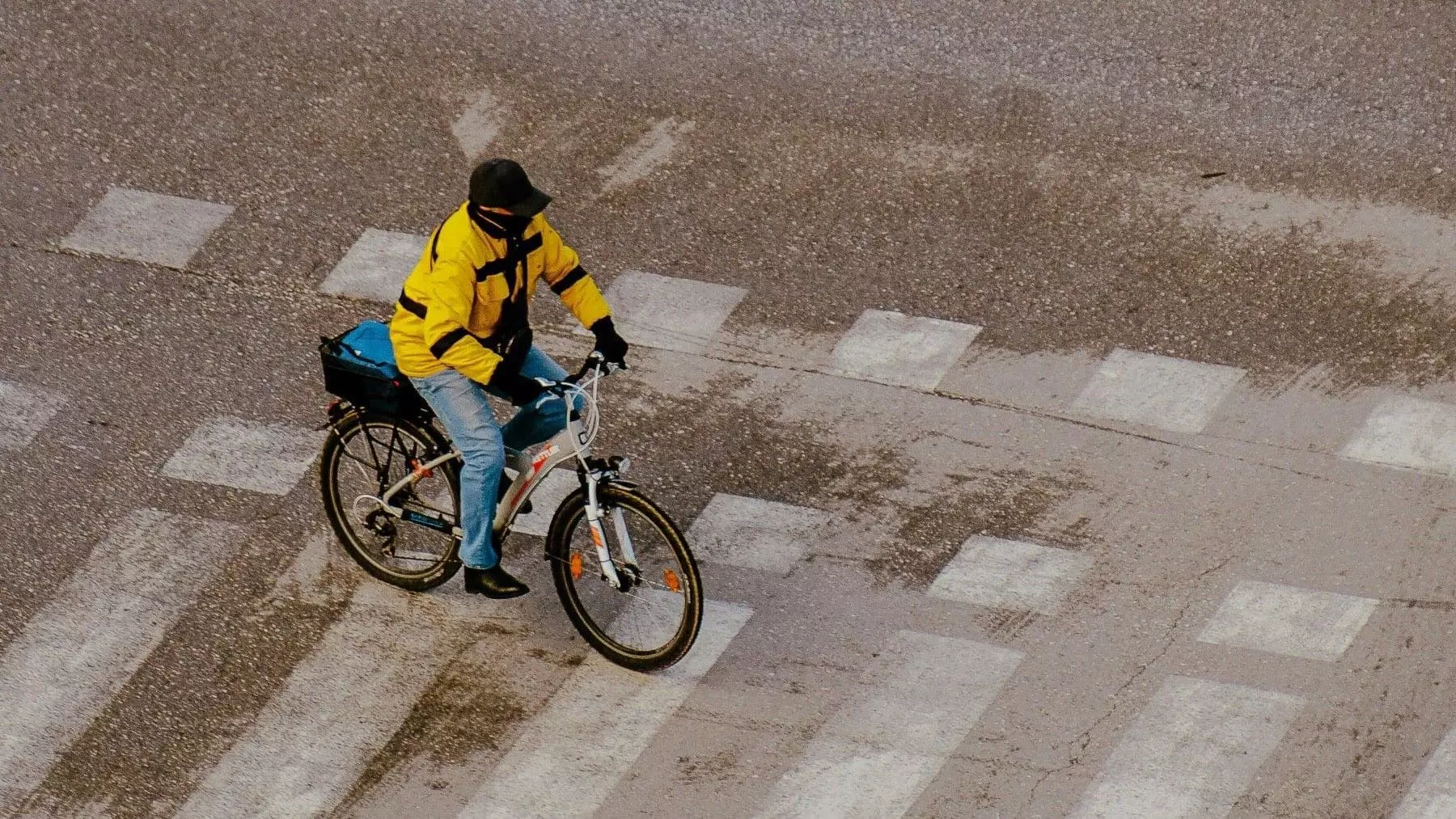 Euskadi: Desafíos en Movilidad Sostenible en Medio de la Crisis Energética