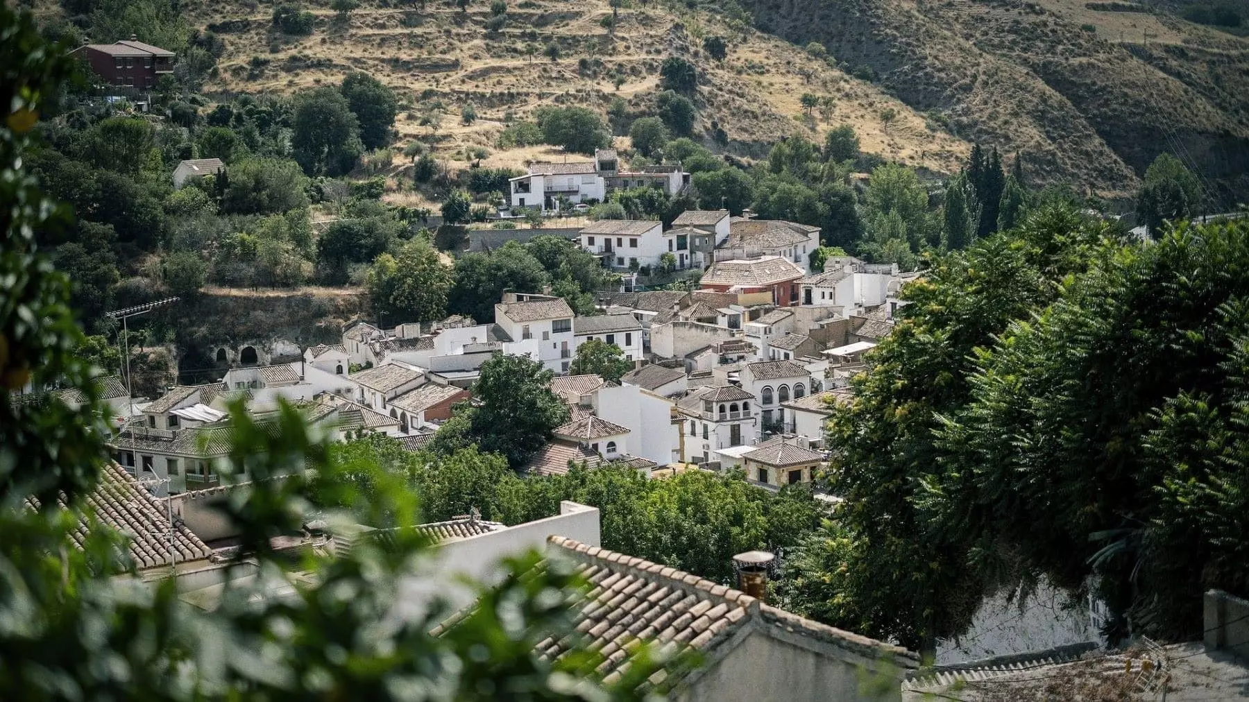 Un Nuevo Paradigma para el Futuro de España: Equidad Territorial y Desafío Demográfico como Impulsores del Desarrollo