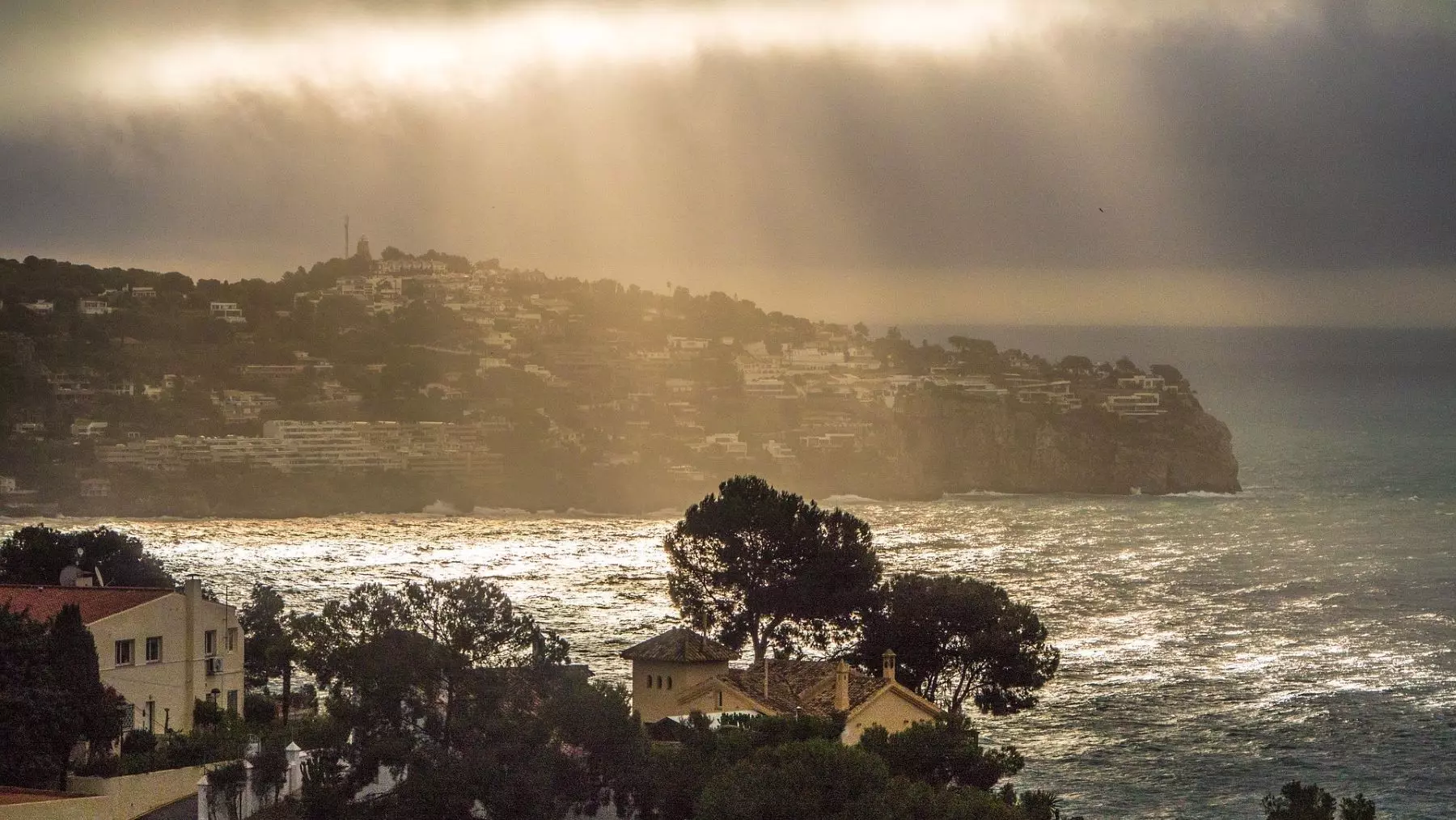 Temperaturas Récord en España: Una Ola de Calor Inusual para Abril